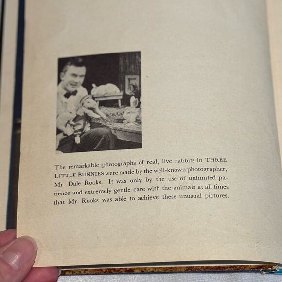 Vintage 1960's Three Little Bunnies Rand McNally Elf Book - Picture 5 of 5